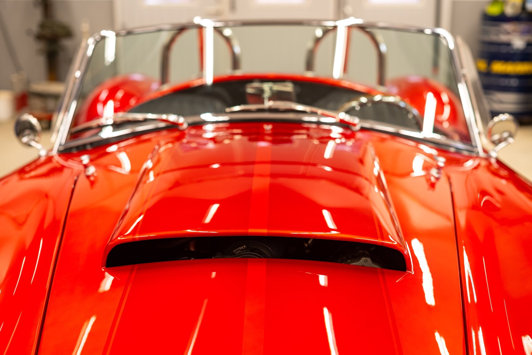 Exterior image of 2011 AC Cobra Replika
