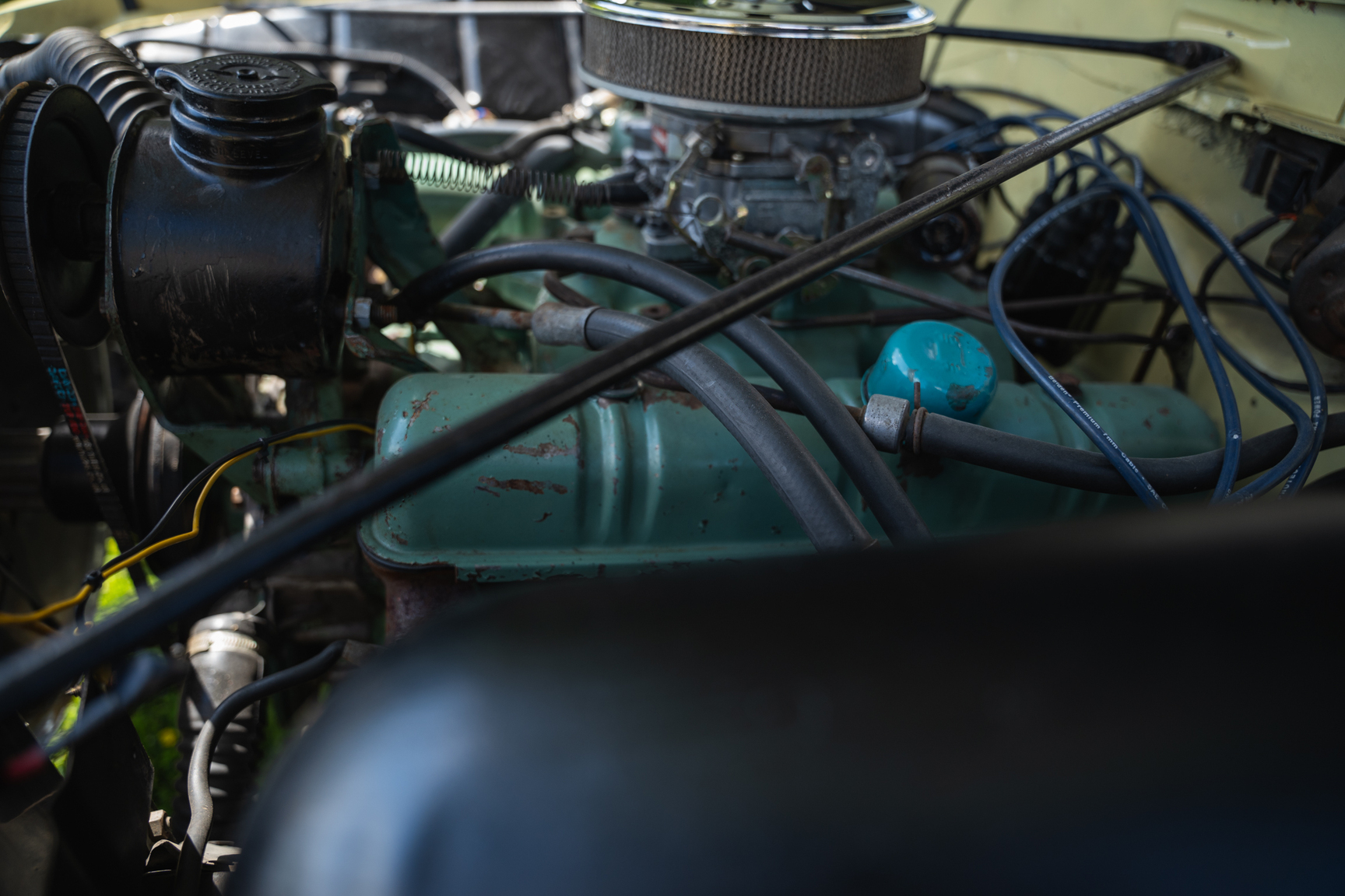 Image of 1961 Buick Electra 225 cab mechanics