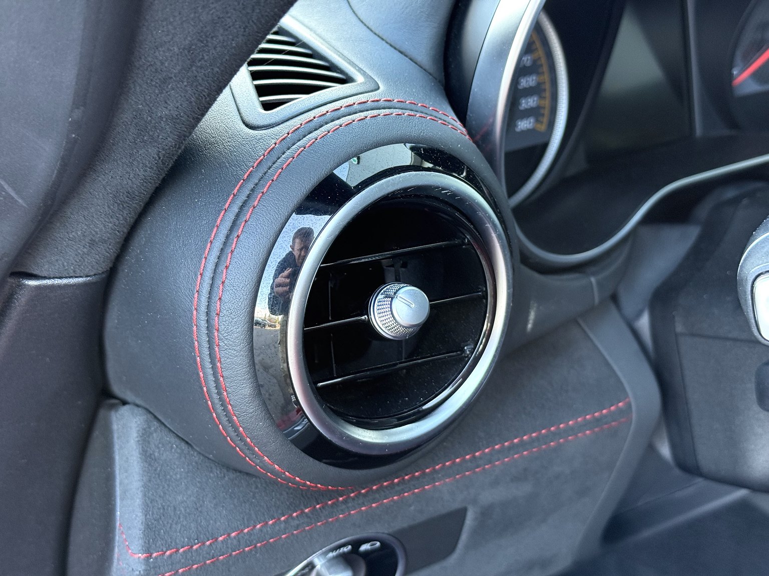 Interior image of 2015 Mercedes-AMG GT S