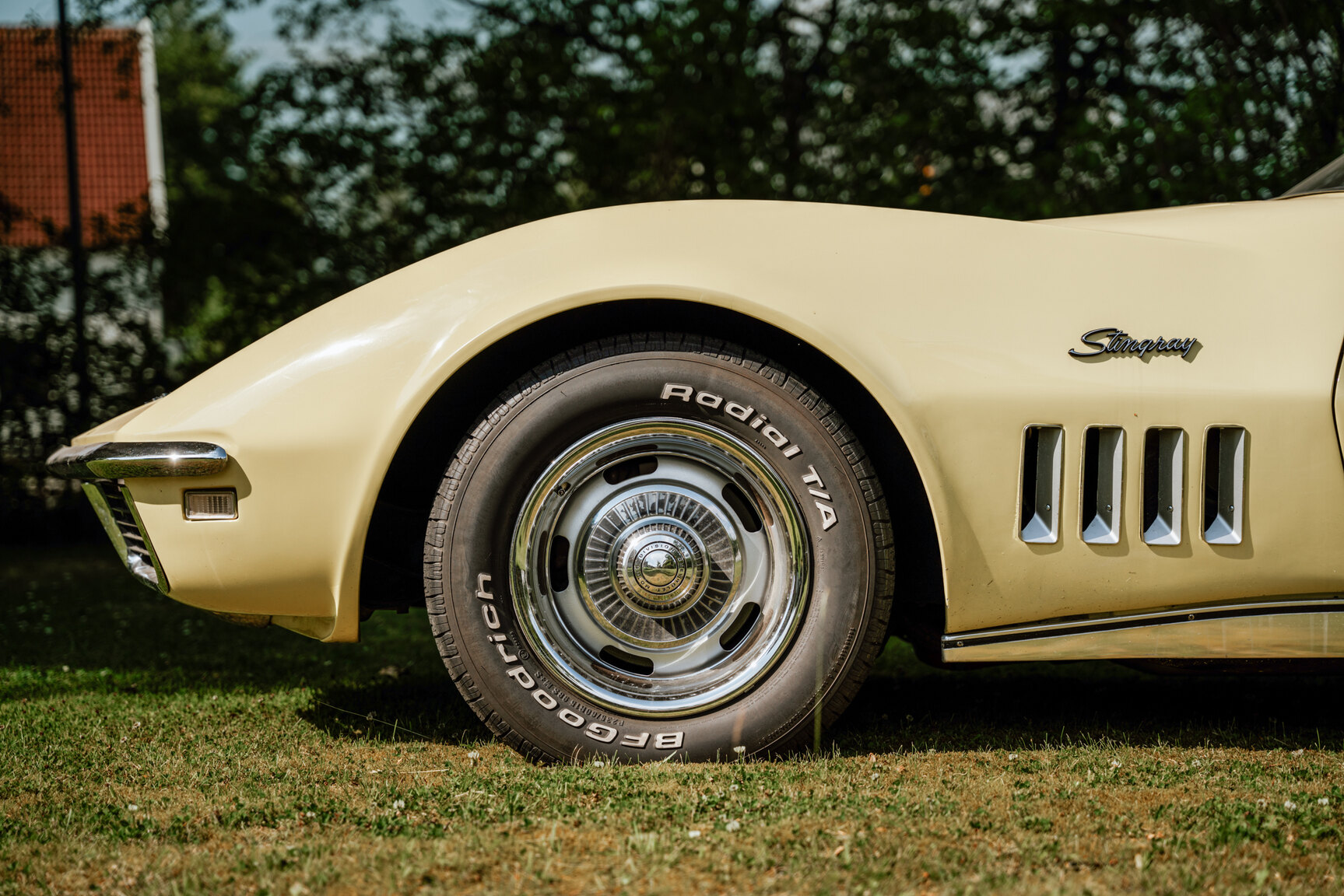 Exterior image of 1968 Chevrolet Corvette C3