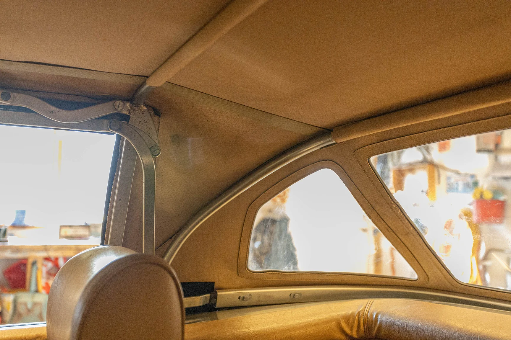 Innenraumfoto von 1980 Mercedes-Benz 450 SL  (34)