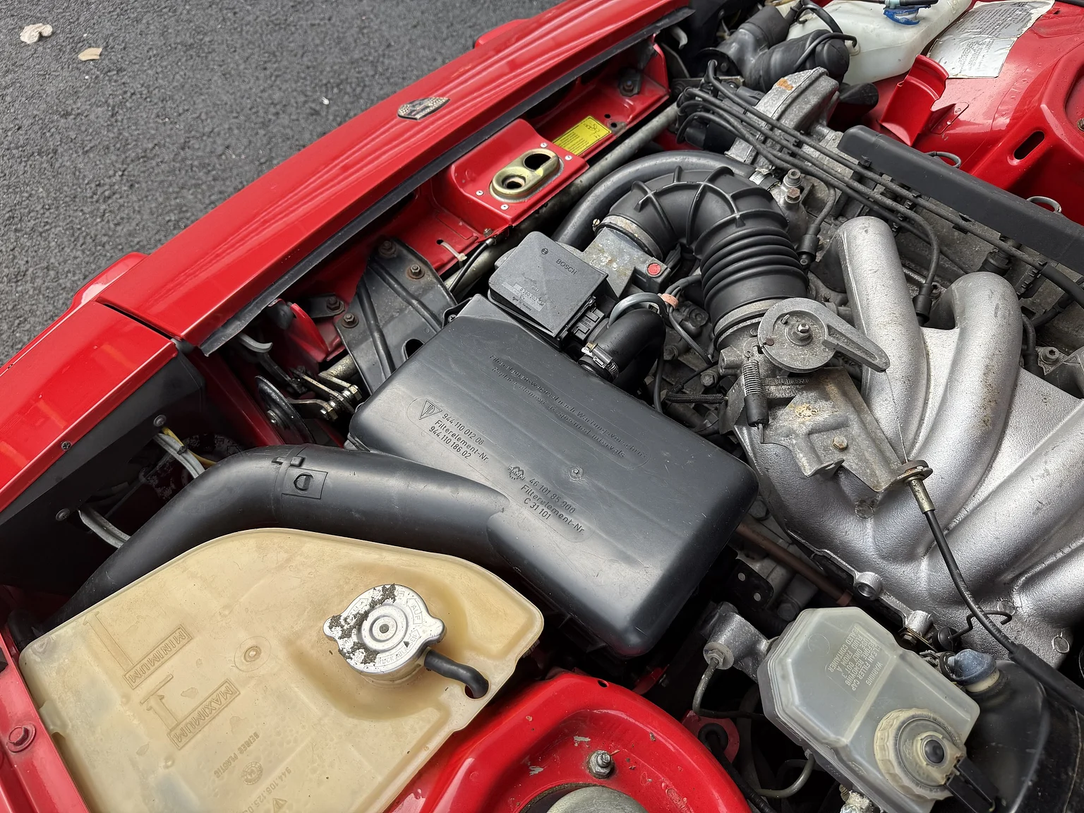 Image of 1984 Porsche 944 Targa mechanics (16)