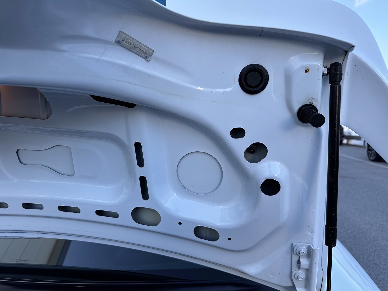 Interior image of 1997 Ford Mustang Saleen S-281 Cobra