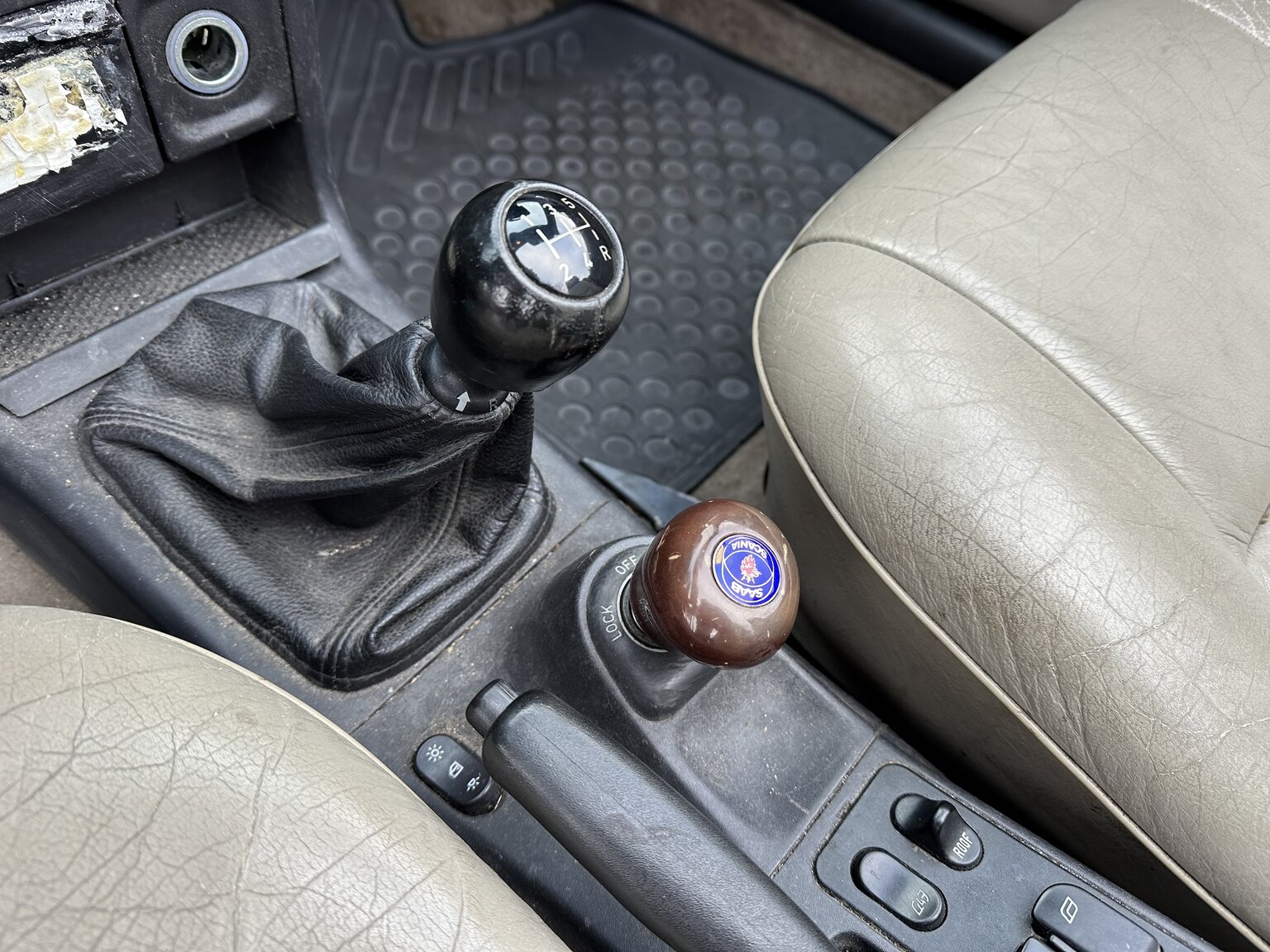 Interiörbild 1997 Saab 900 Cabriolet - En ägare