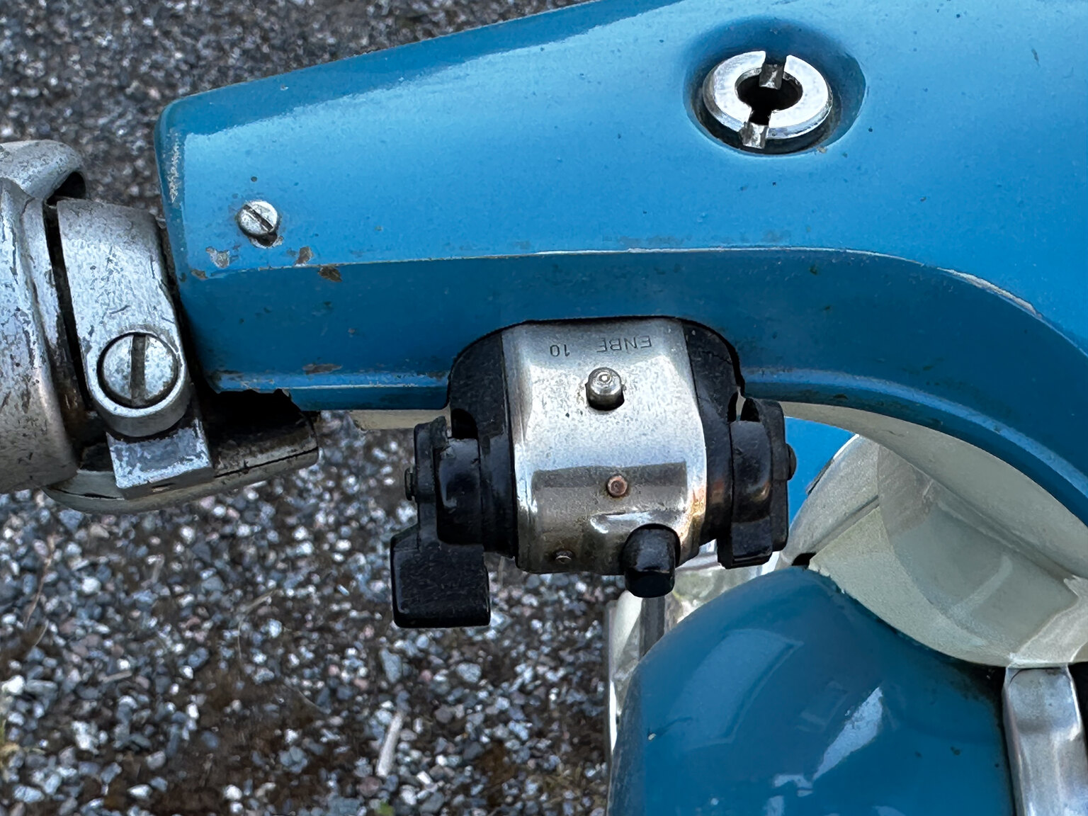 Exteriörbild på 1963 Crescent 1163 Raket