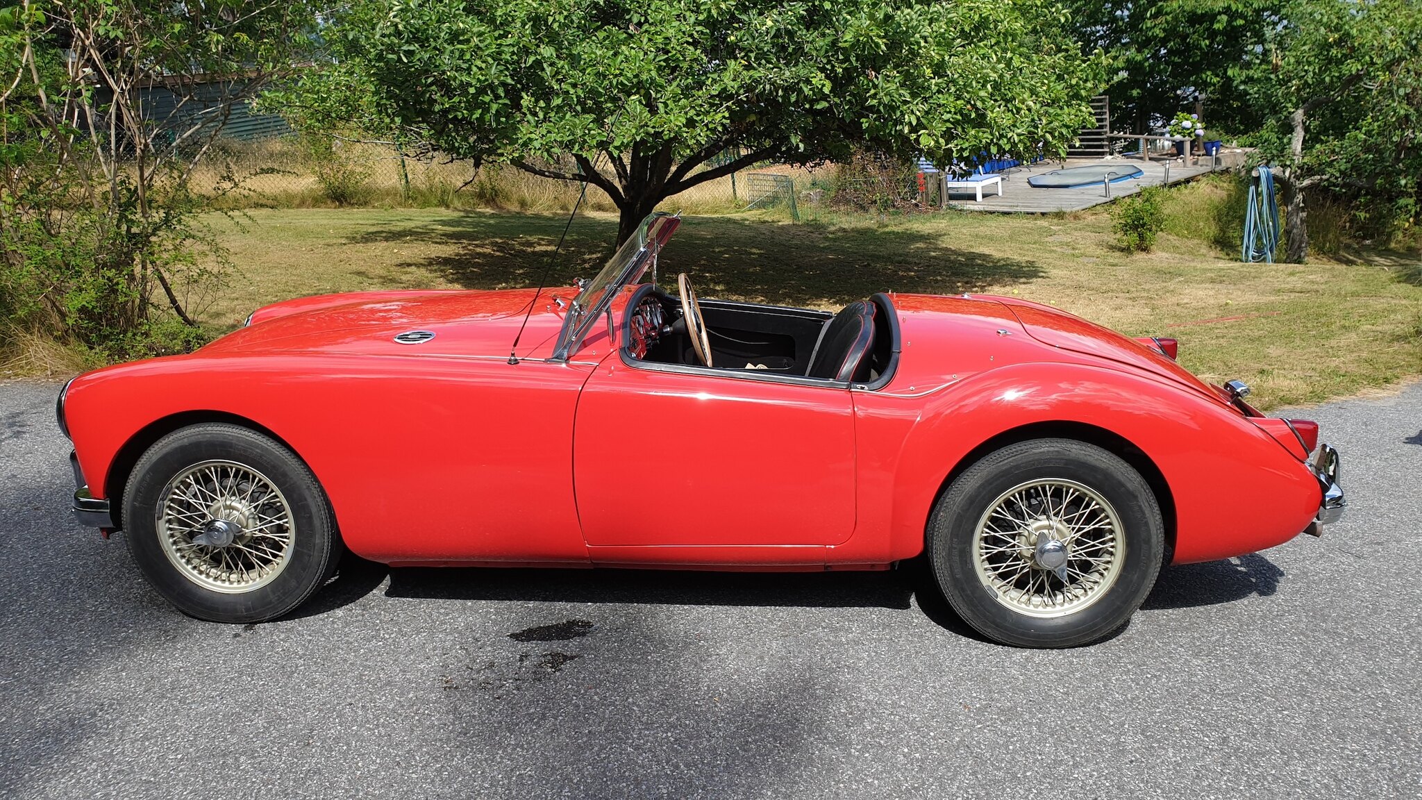 Aussenfoto 1956 MG MGA 1500
