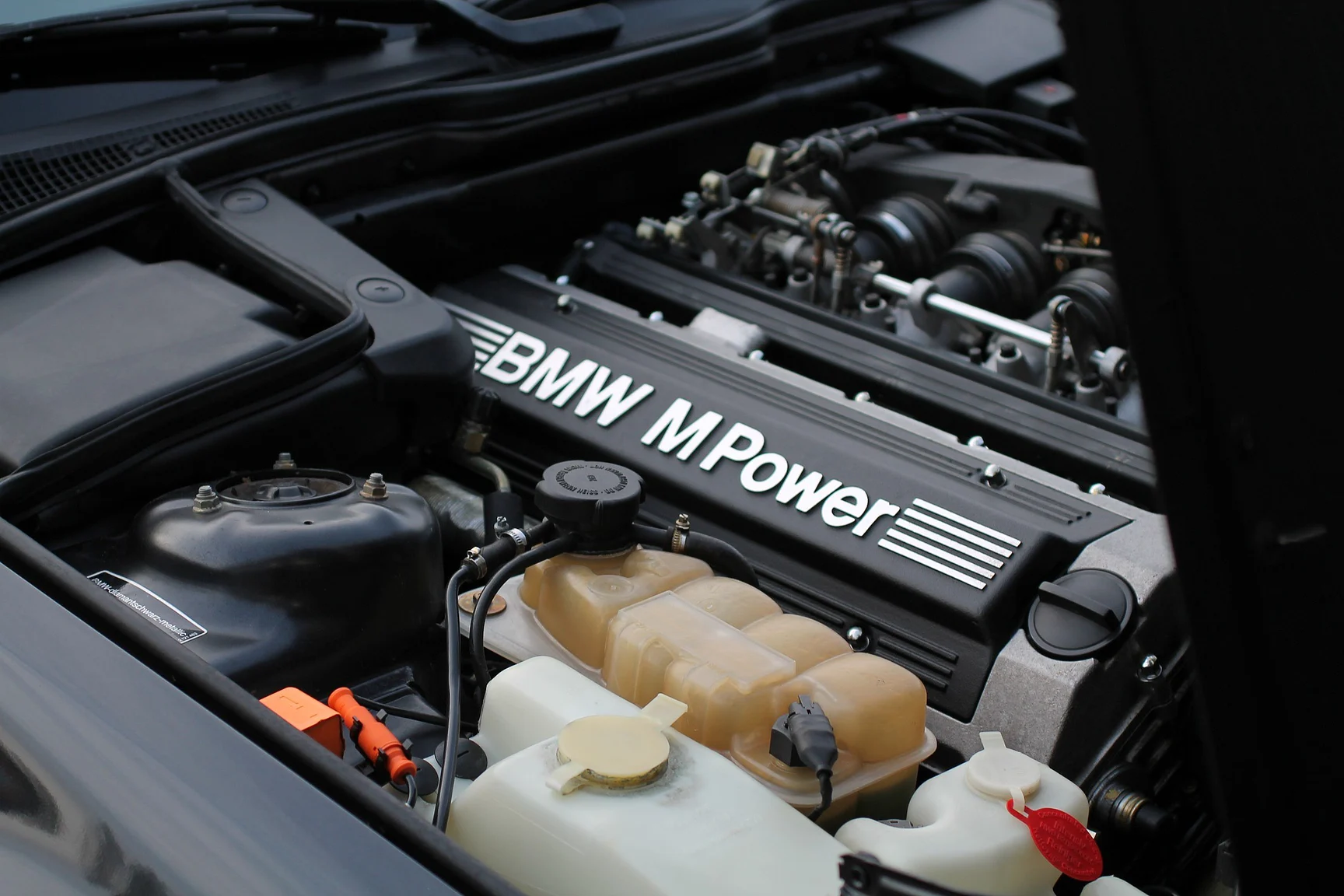 Image of 1993 BMW E34 M5 Touring  (4) mechanics