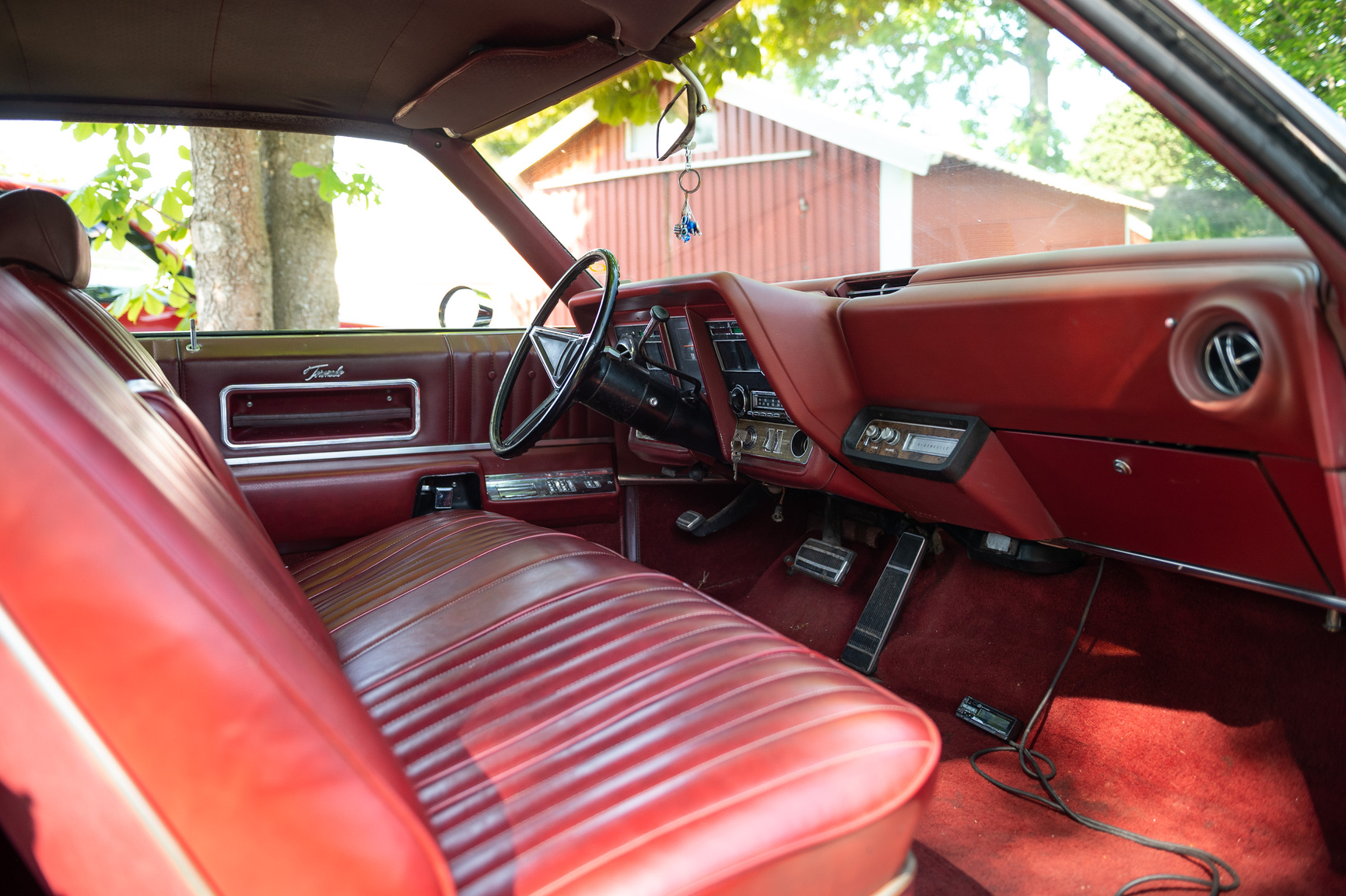 Innenraumfoto von 1968 Oldsmobile Toronado (54)
