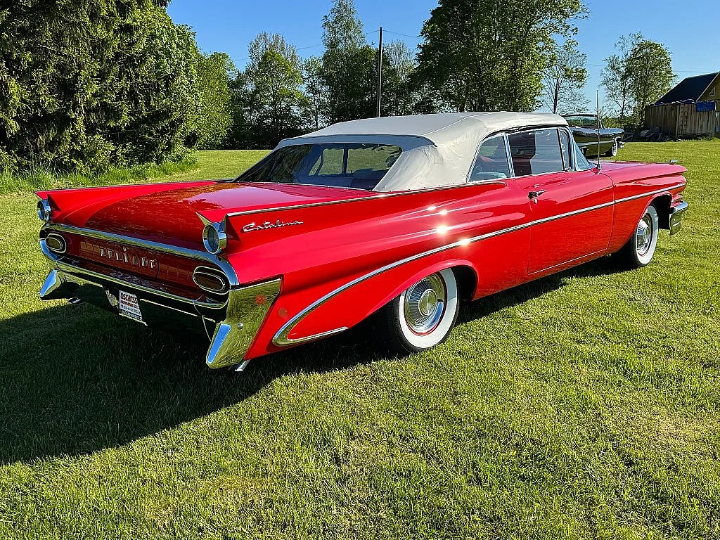 Bild von 1959 Pontiac Catalina (18)