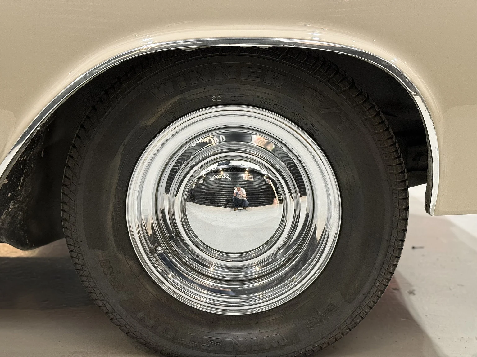 Exteriörbild på 1964 Oldsmobile Cutlass Convertible (52)