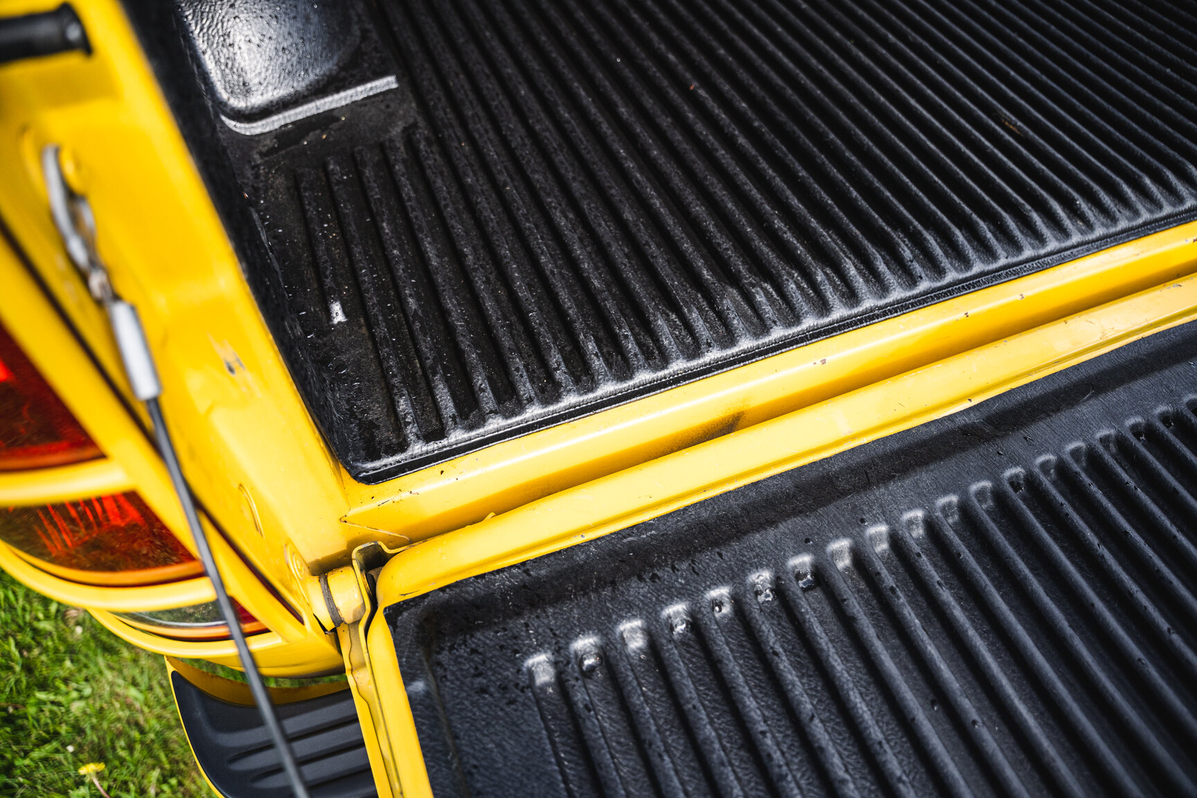 Innenraumfoto von 2005 Dodge Ram 1500 Bumble Bee