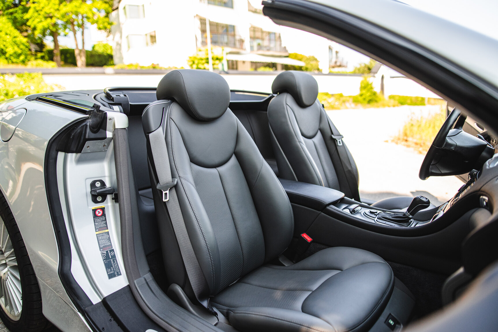 Innenraumfoto von 2006 Mercedes-Benz SL 350