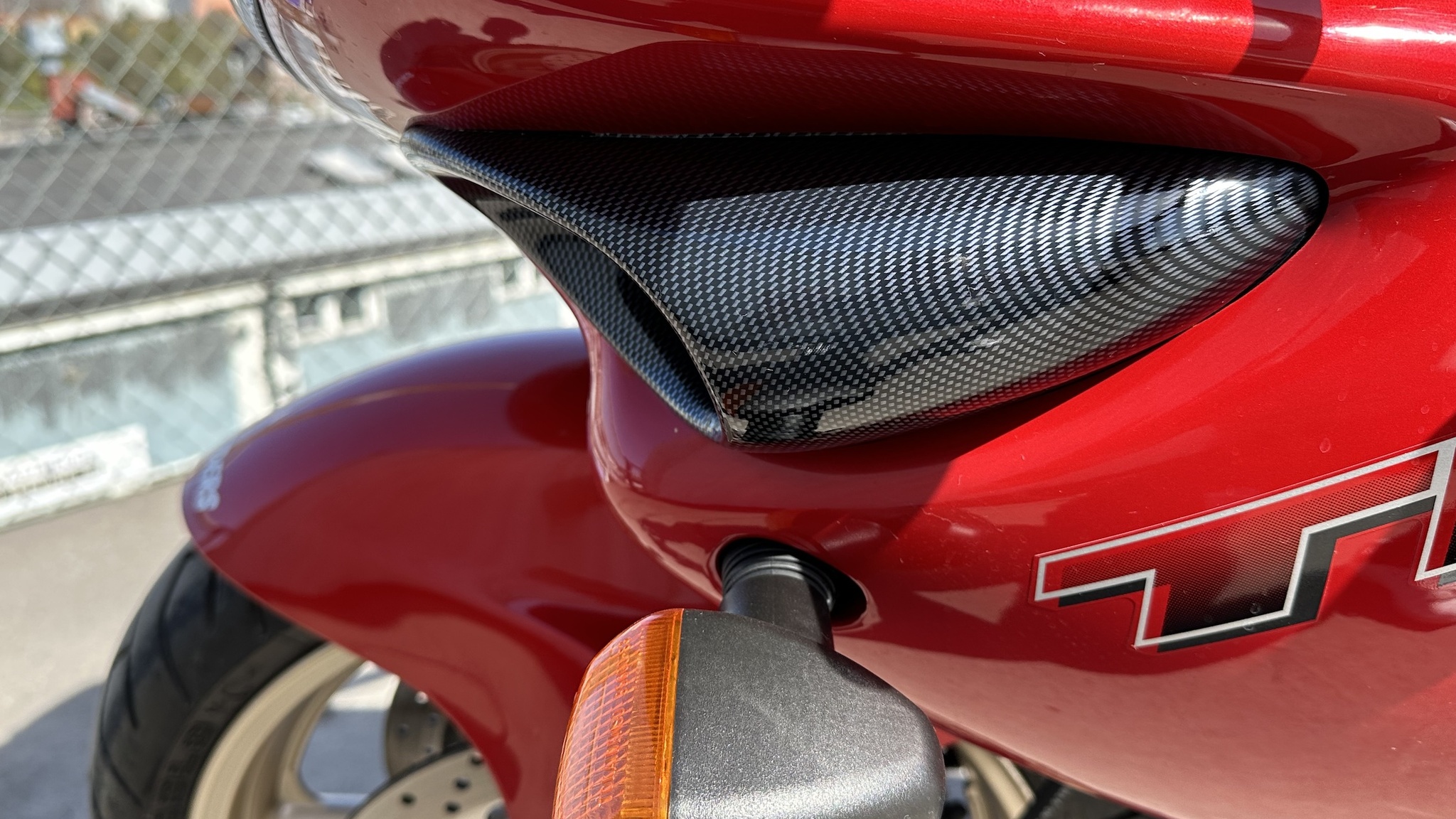 Exteriörbild på 1999 Suzuki TL1000S