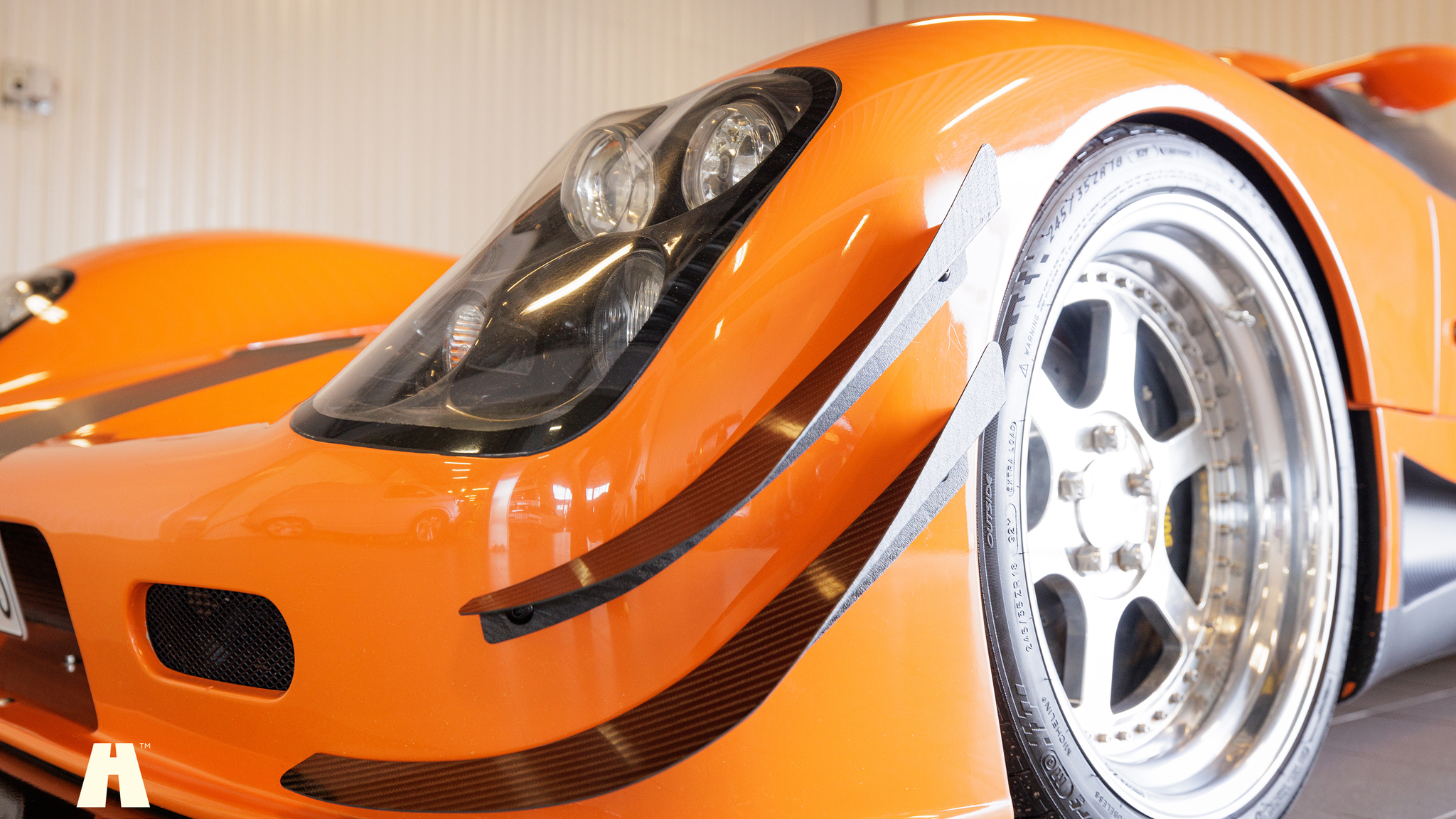 Aussenfoto 2006 Ultima GTR (79)