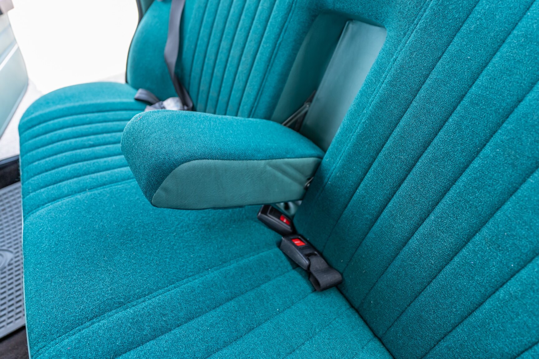 Interiörbild 1973 Volvo 144 (46)