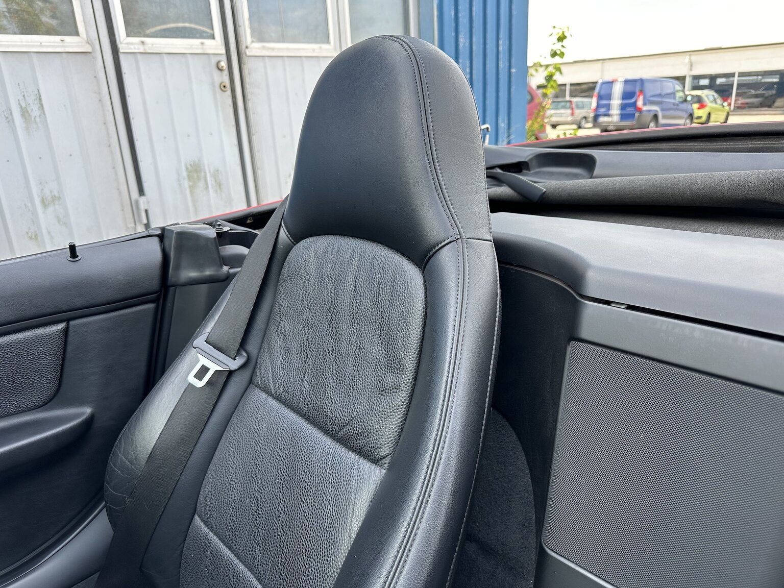 Interior image of 1997 BMW Z3 Roadster
