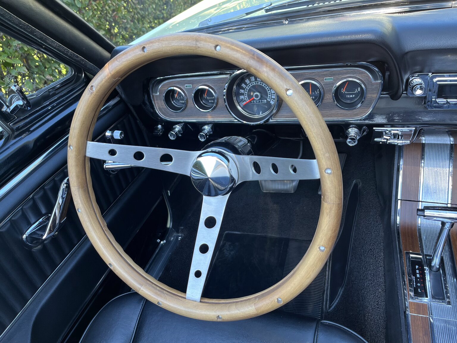 Innenraumfoto von 1966 Ford Mustang Cabriolet 289cui