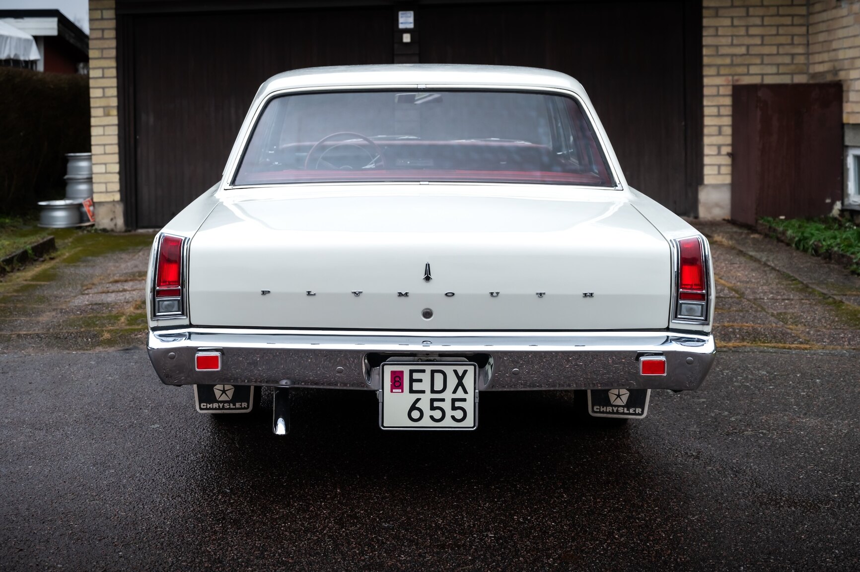 Exteriörbild på 1967 Plymouth Valiant V 100 Sedan