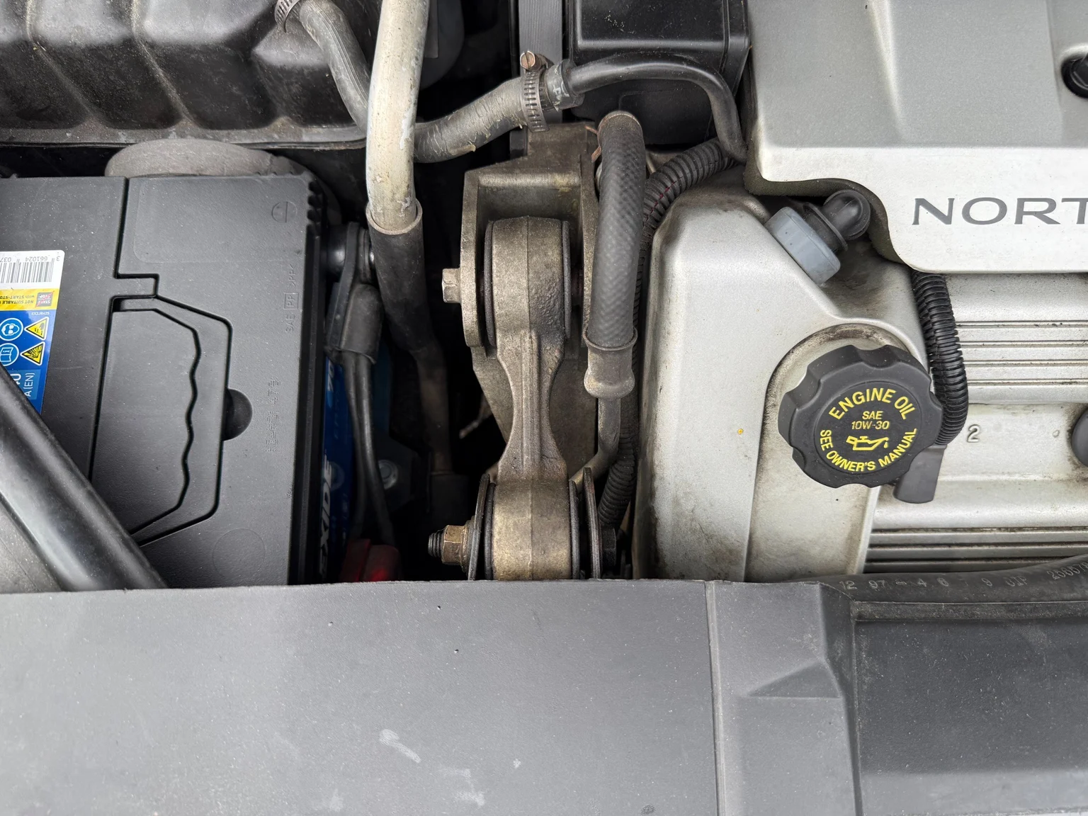 Image of 1997 Cadillac STS Seville 4.6 V8 mechanics (9)