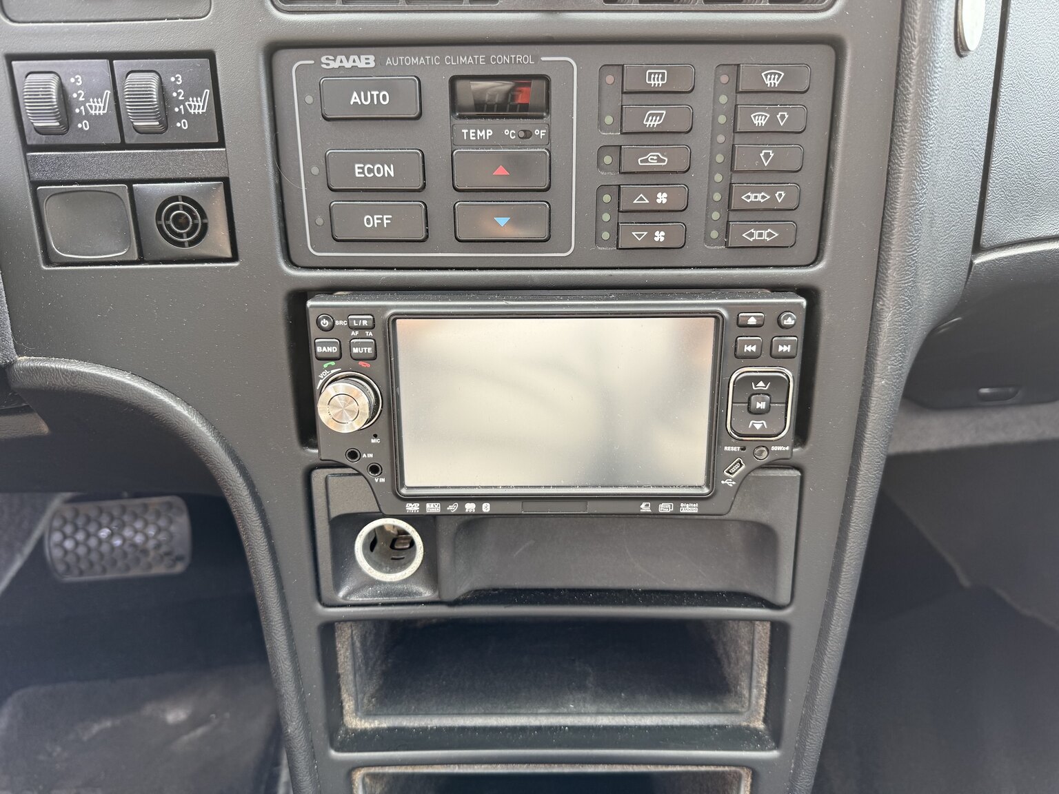 Interior image of 1997 Saab 9000 2.3 CS Turbo A50