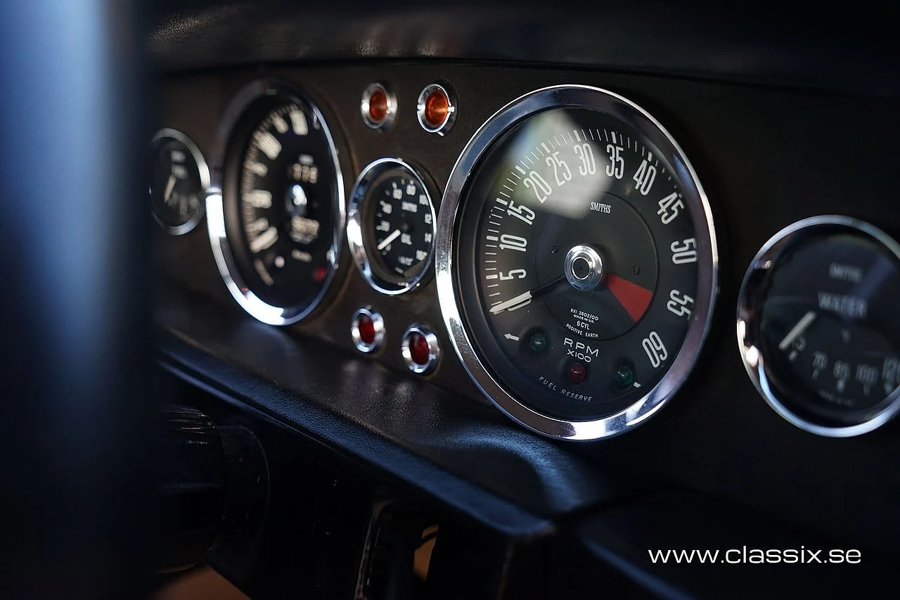 Bild von 1972 Aston Martin DBS (8)