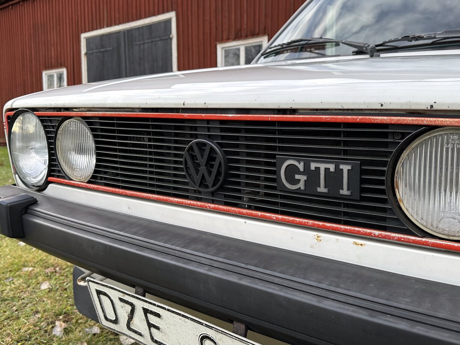 Exterior image of 1984 Volkswagen Golf GTI Special