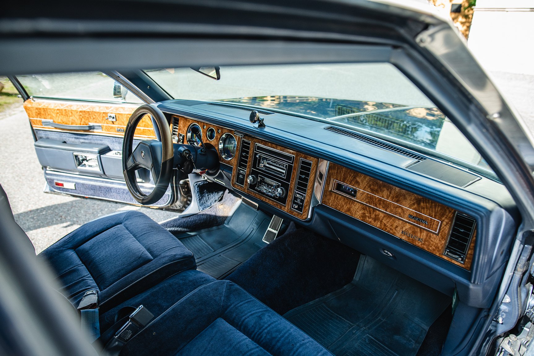 Interior image of 1983 Buick Electra Estate Wagon 5.0