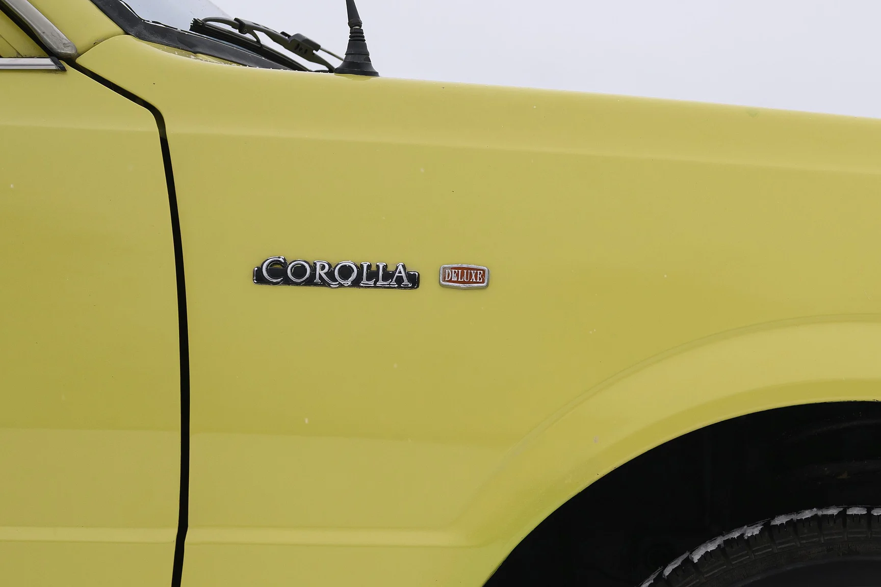 Exteriörbild på 1975 Toyota Corolla KE30 (14)