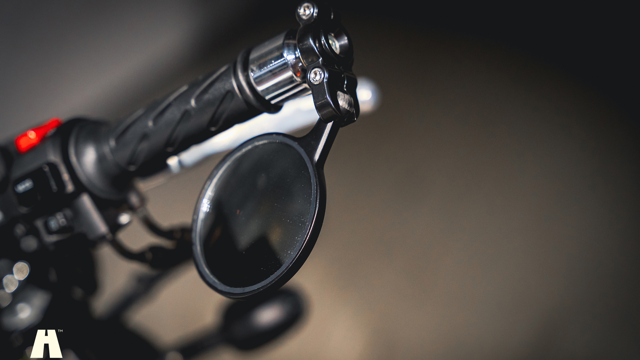 Exterior image of 2020 Moto Guzzi V7 III Special