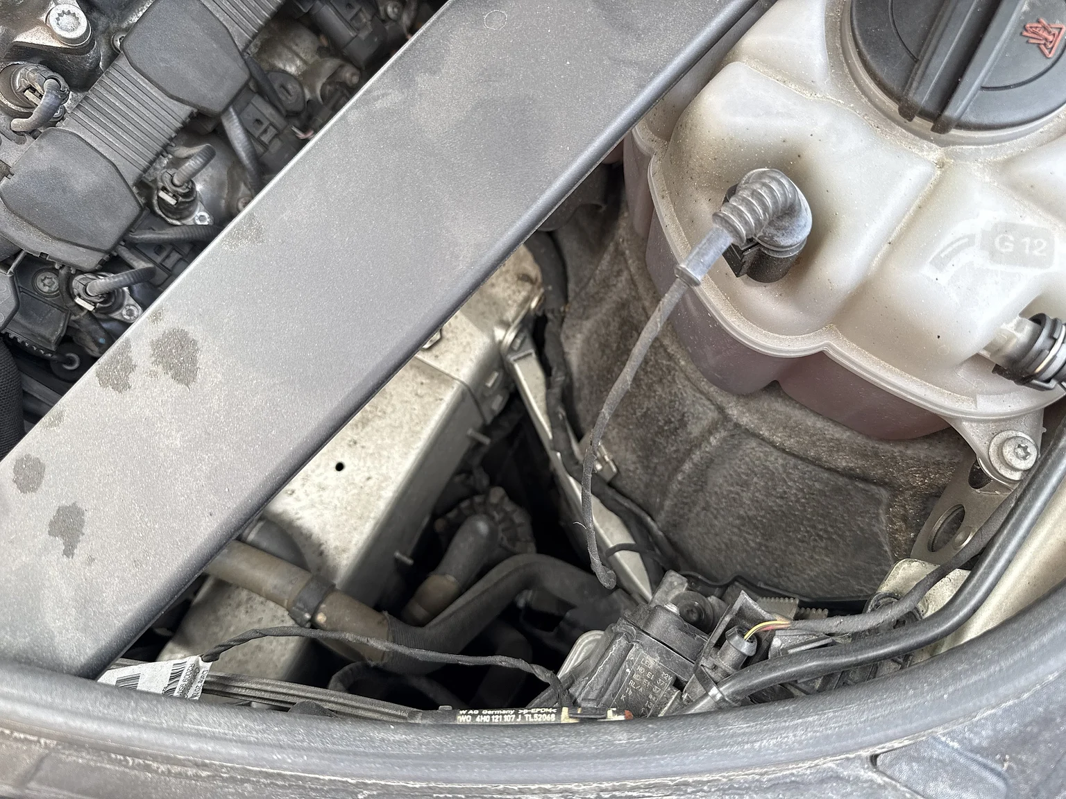 Image of 2014 Audi A8 4.0 TFSI mechanics (8)