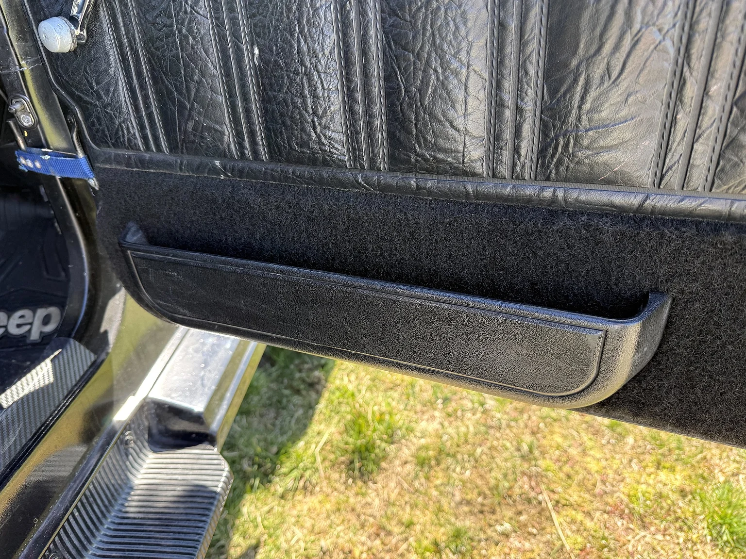 Aussenfoto 1990 Jeep Wrangler Islander (114)