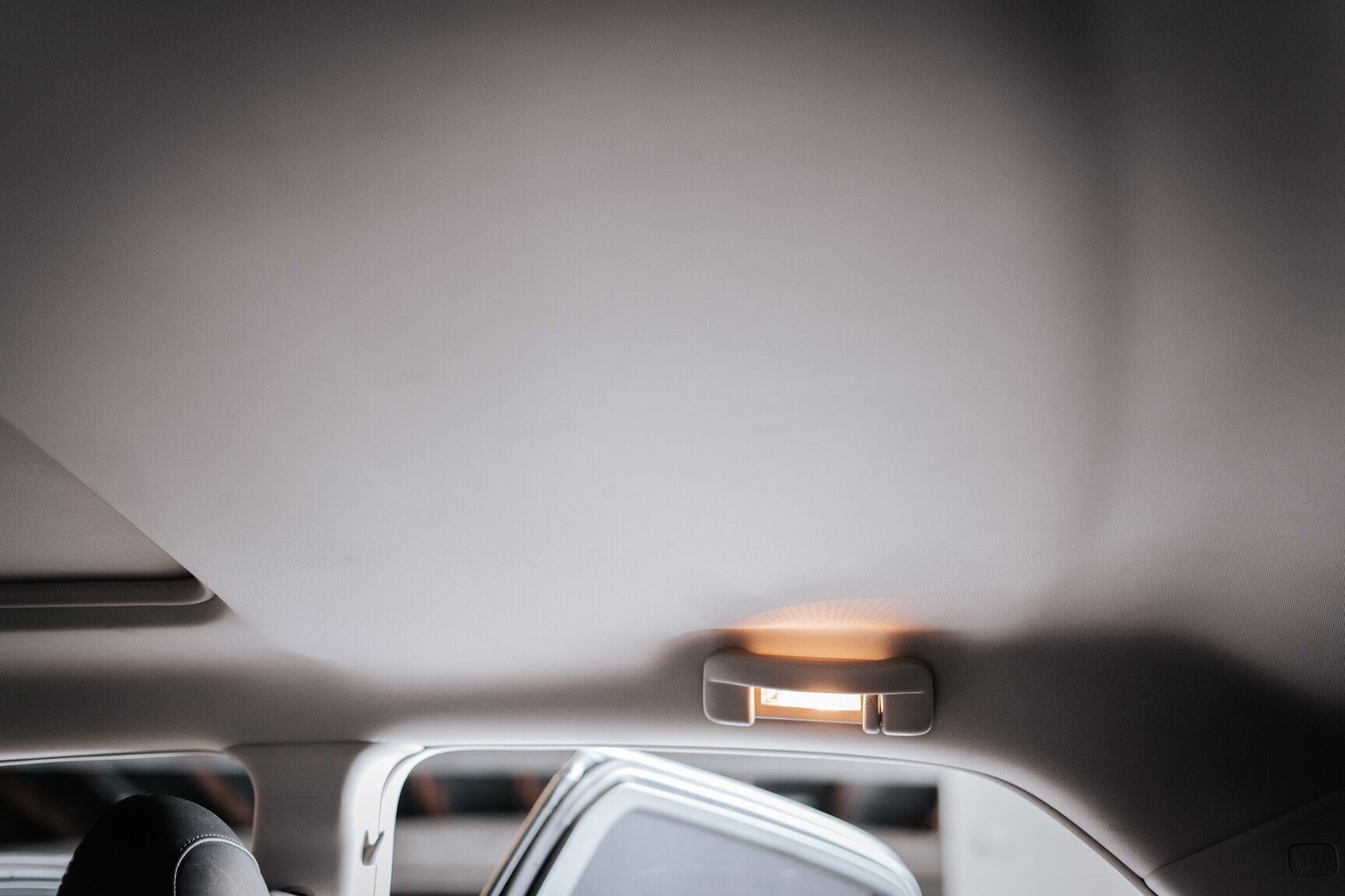 Interior image of 2006 Chrysler 300C SRT-8 (43)