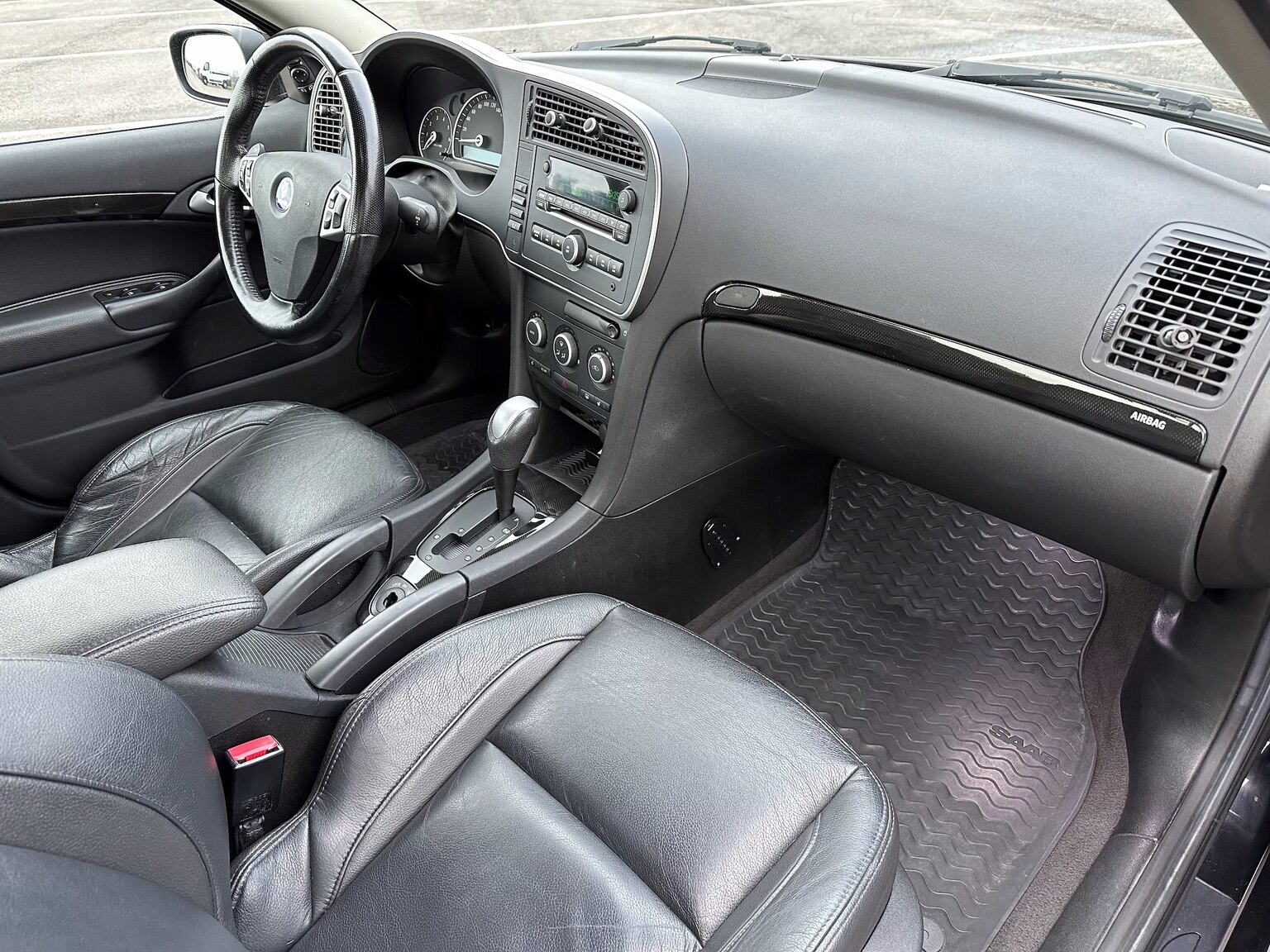 Interior image of 2008 Saab 9-3 Turbo X