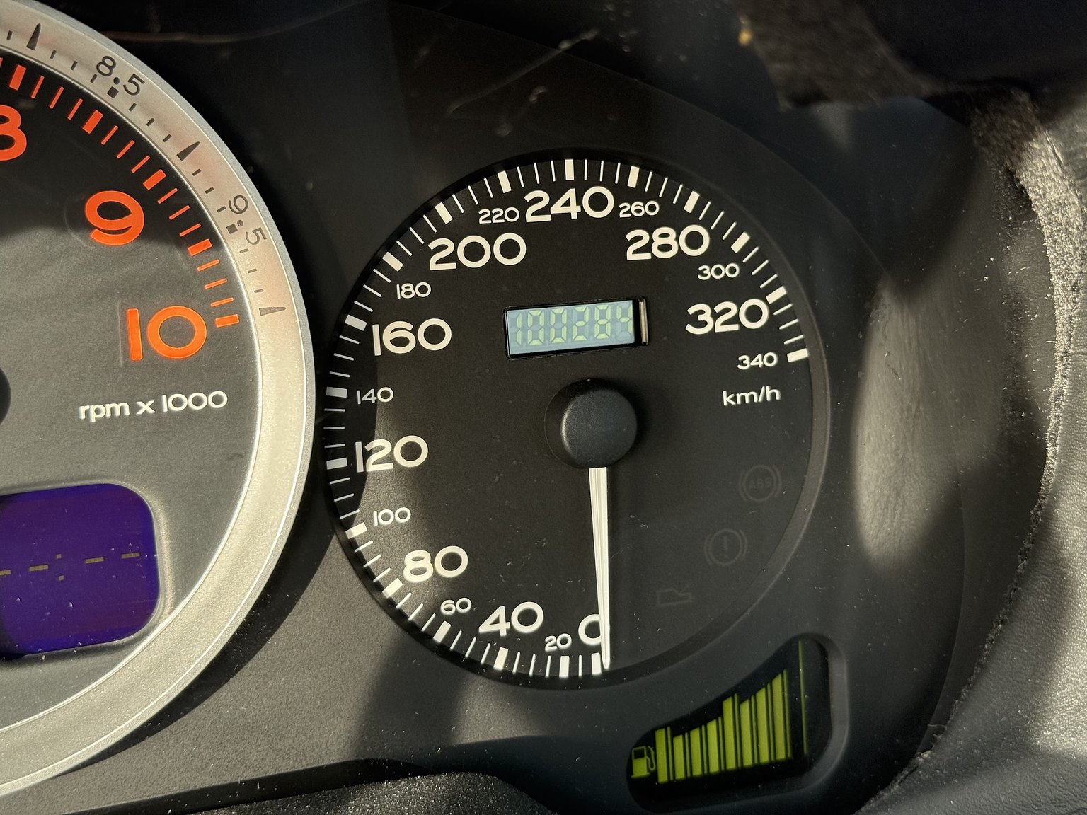 Interiörbild 2003 Ferrari 575M Maranello