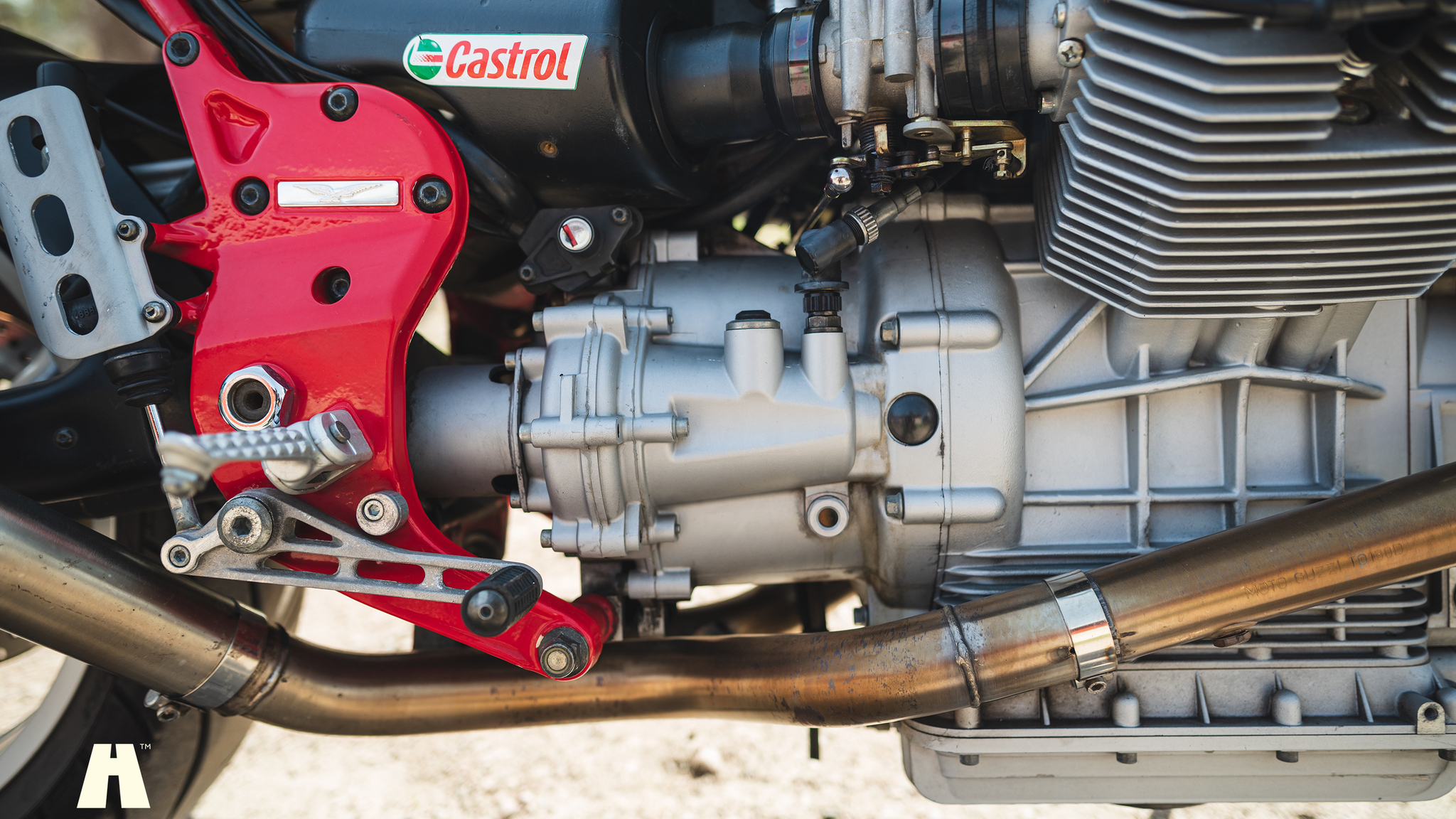 Image of 2002 Moto Guzzi V11 Sport mechanics (8)