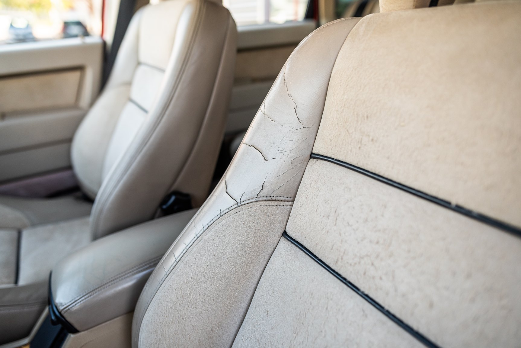 Interior image of 1996 Volvo 850 R