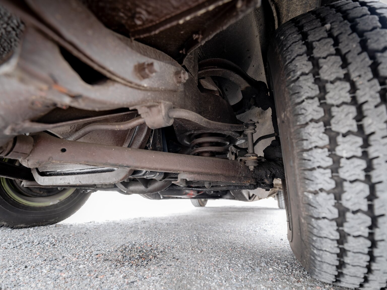 Image of 1956 Ford Thunderbird (22) mechanics