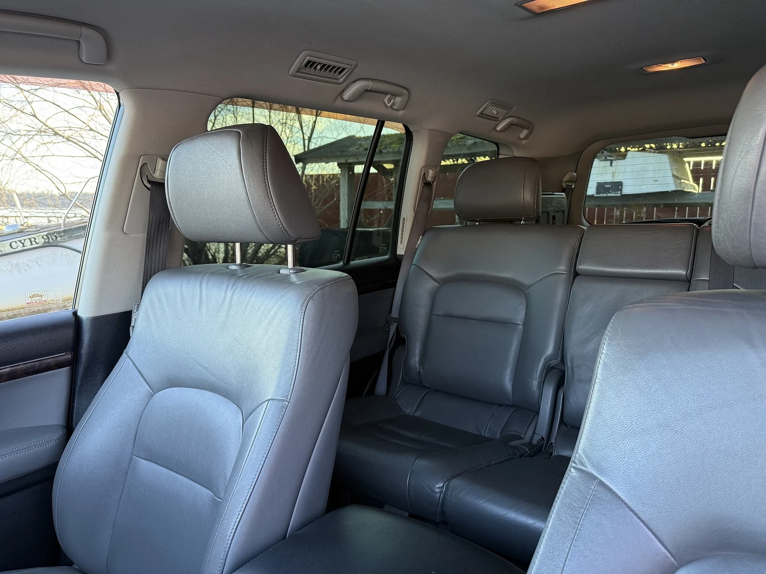 Innenraumfoto von 2008 Toyota Land Cruiser 200 Series 4.5 V8 (16)