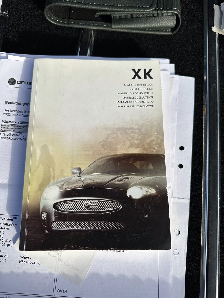 Documentation for 2009 Jaguar XK