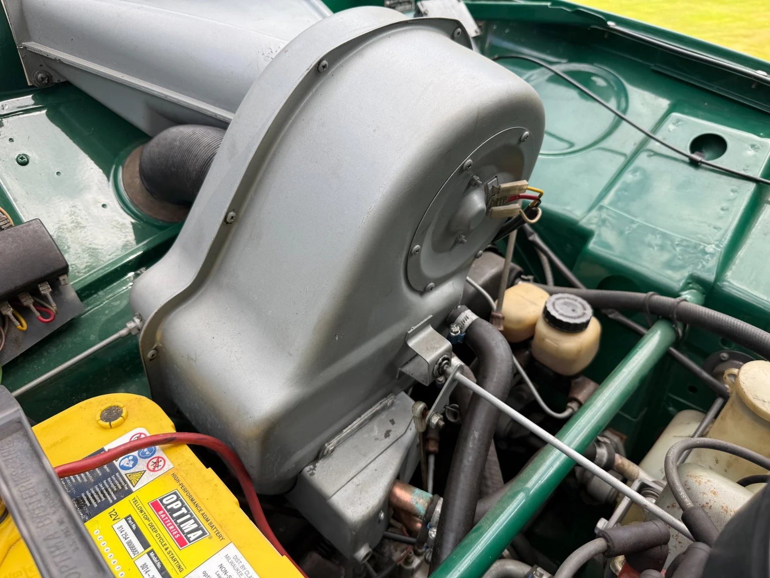 Image of 1975 Saab 95 V4 kombi - 7-sits mechanics (17)