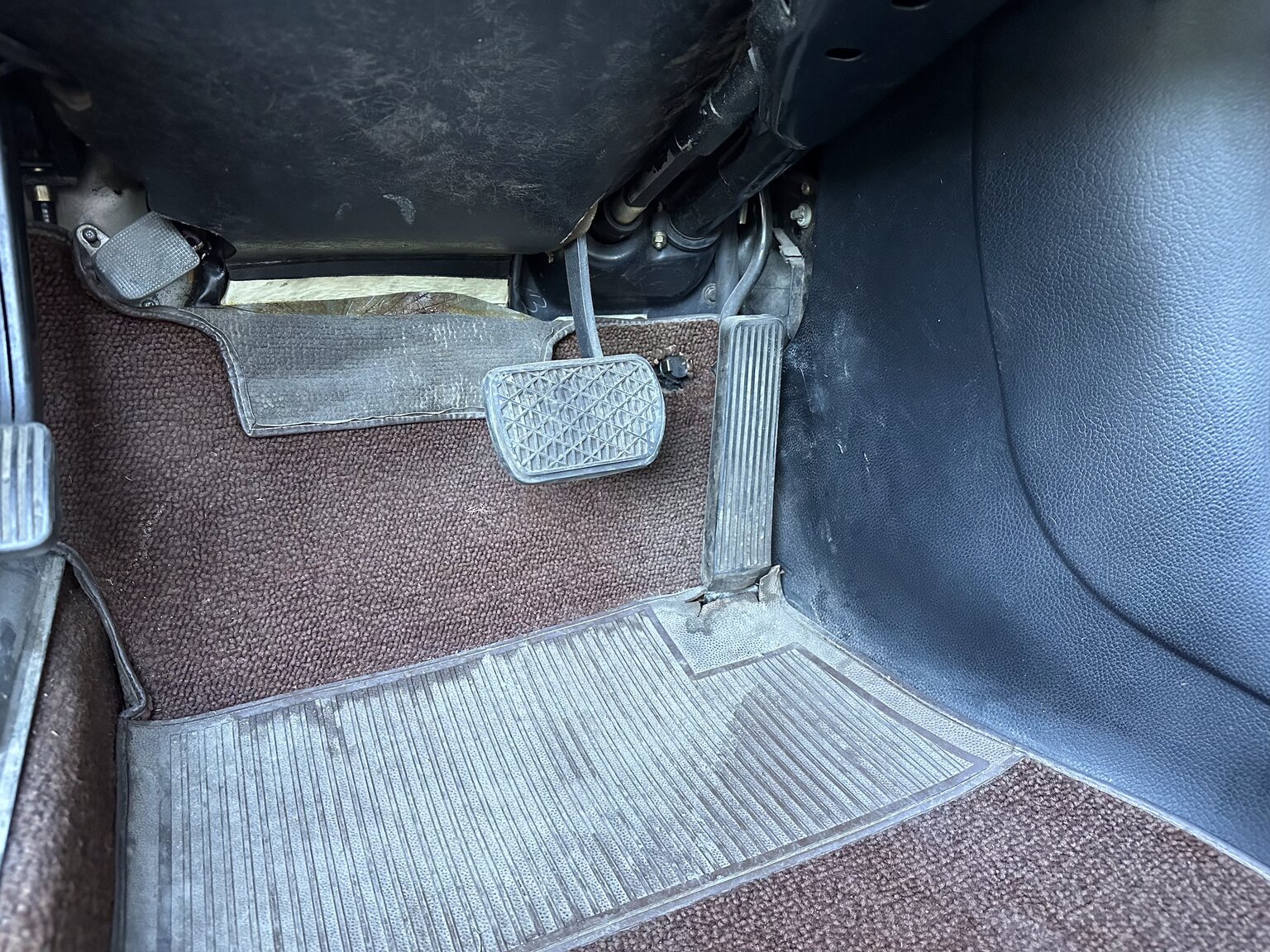 Interiörbild 1974 Mercedes Benz 230.6