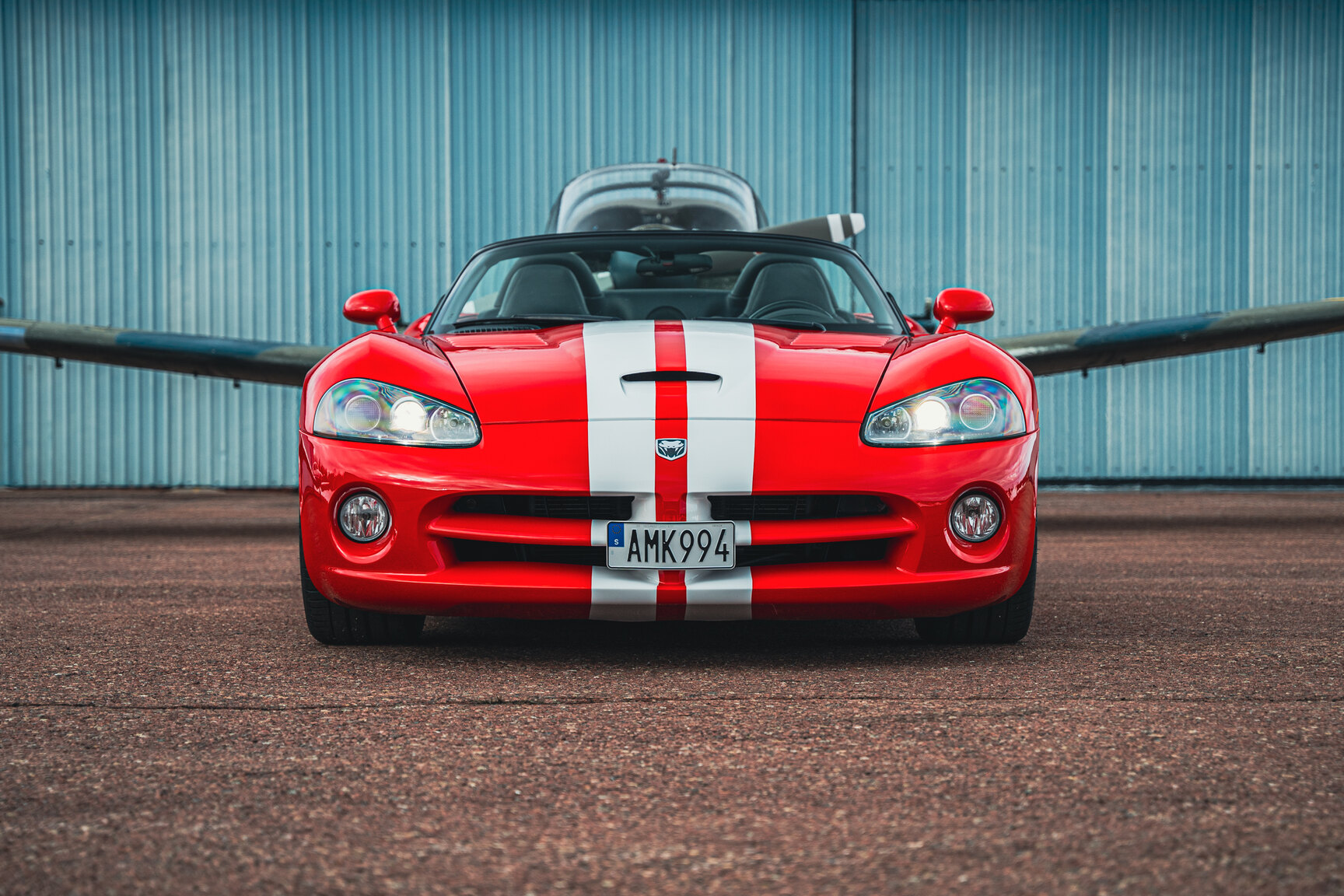 Exteriörbild på 2003 Dodge Viper SRT-10