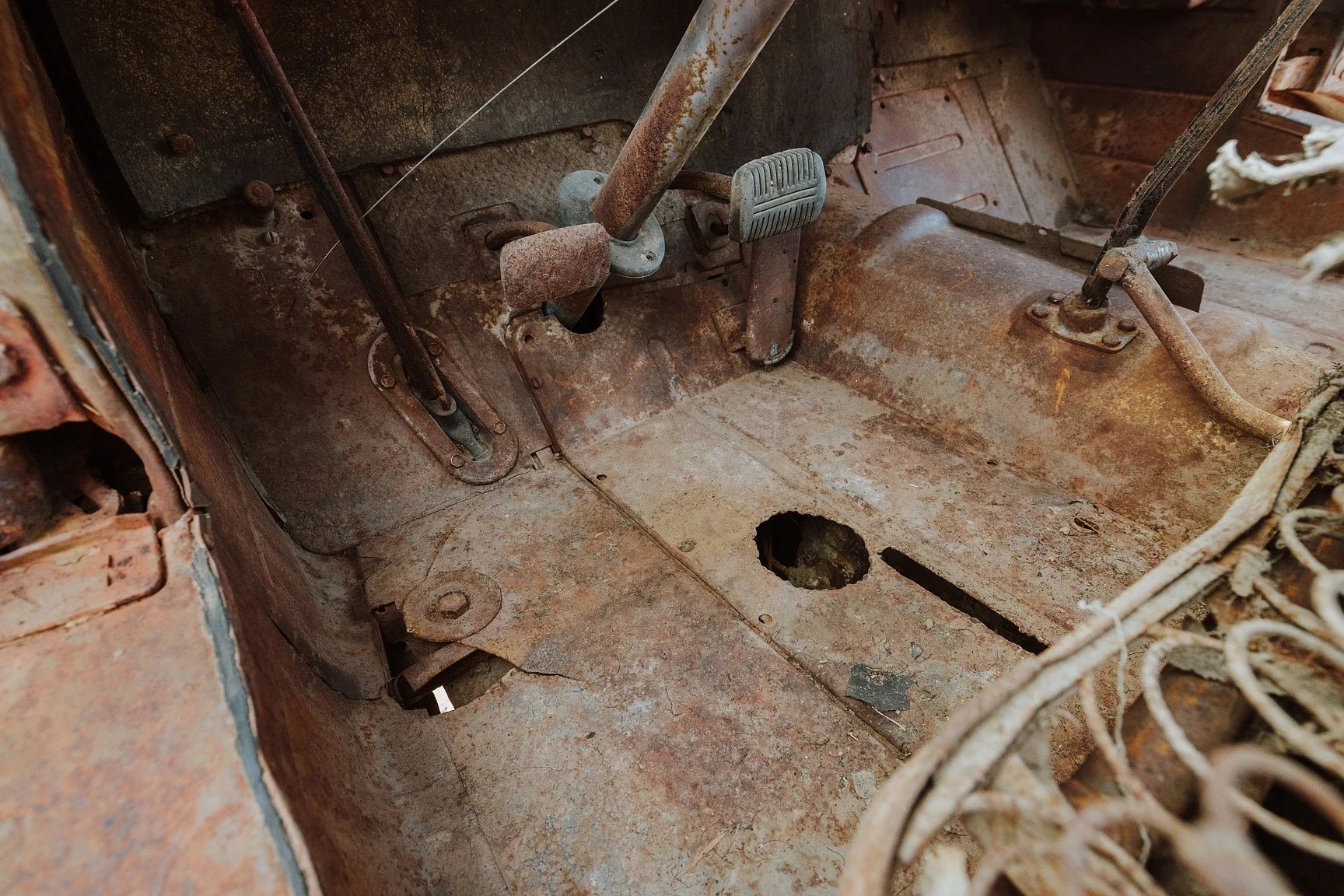 Interior image of 1948 Chevrolet Advance Design 2-Ton COE (11)