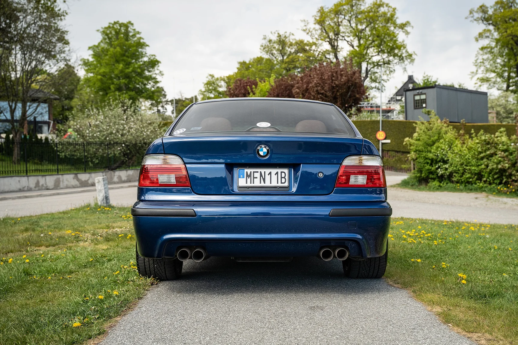 Exterior image of 2001 BMW M5 E39 LCI (16)