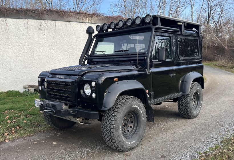 2002 Land Rover Defender 90 2.5 Td5 TUY795