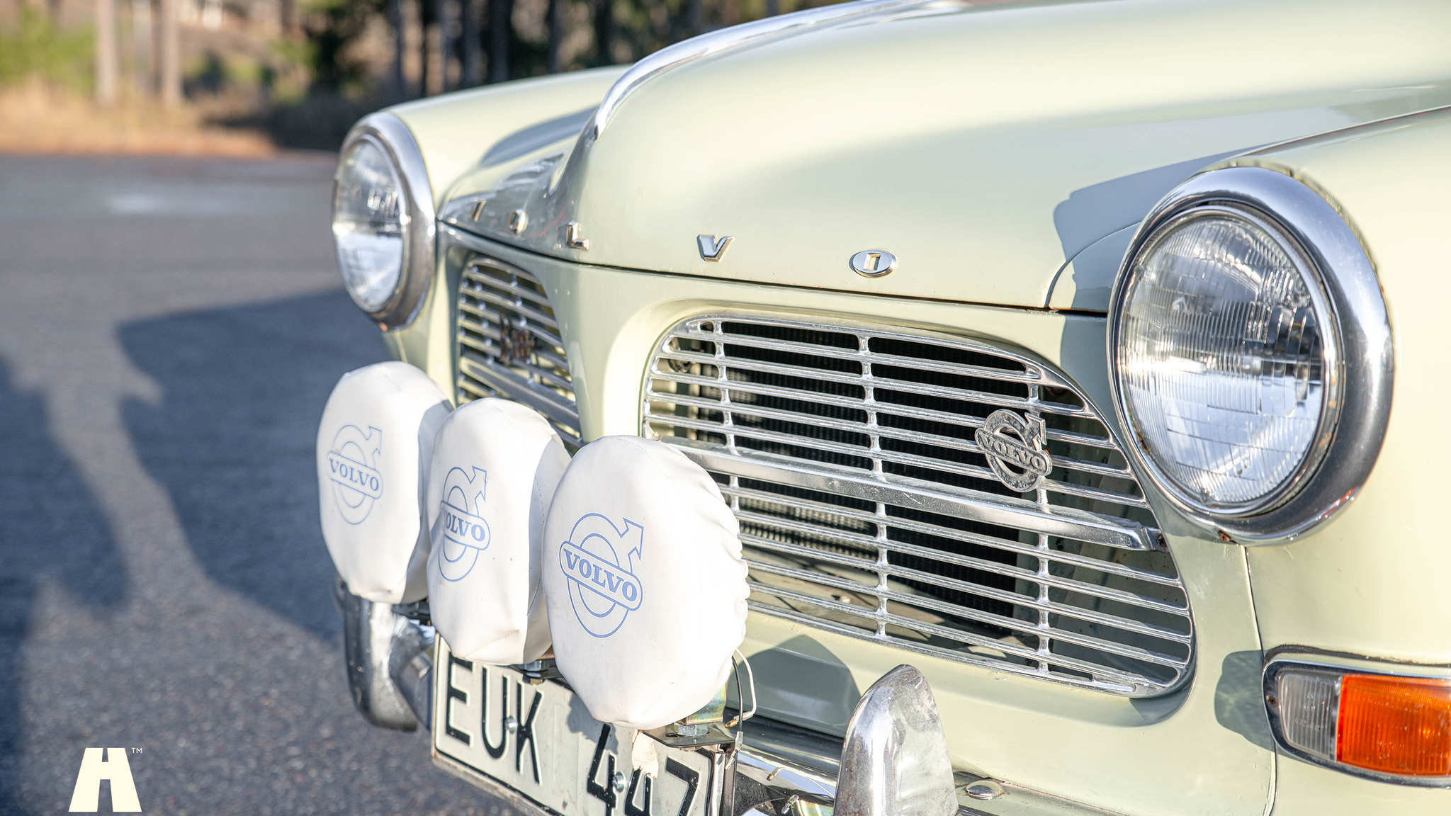 Exterior image of 1966 Volvo Amazon Sport
