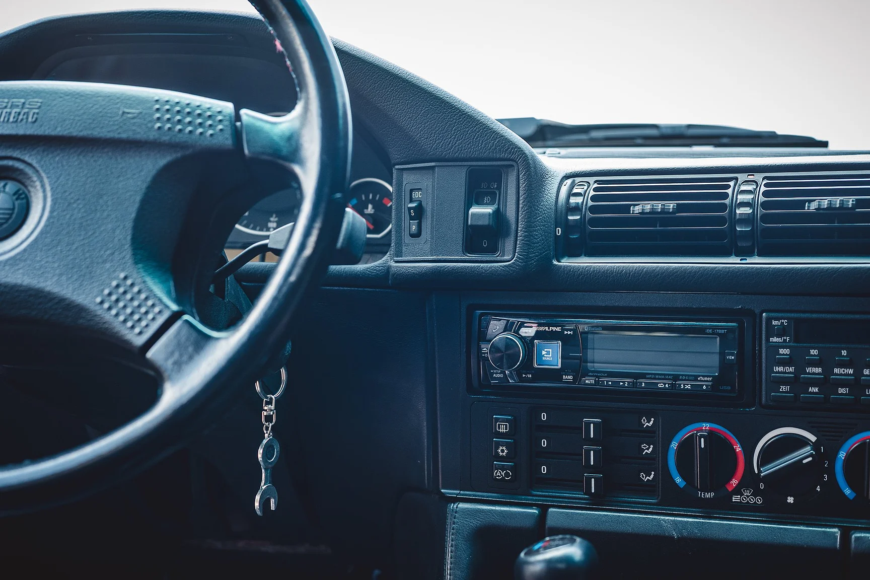 Innenraumfoto von 1992 BMW M5 3.8 (4)