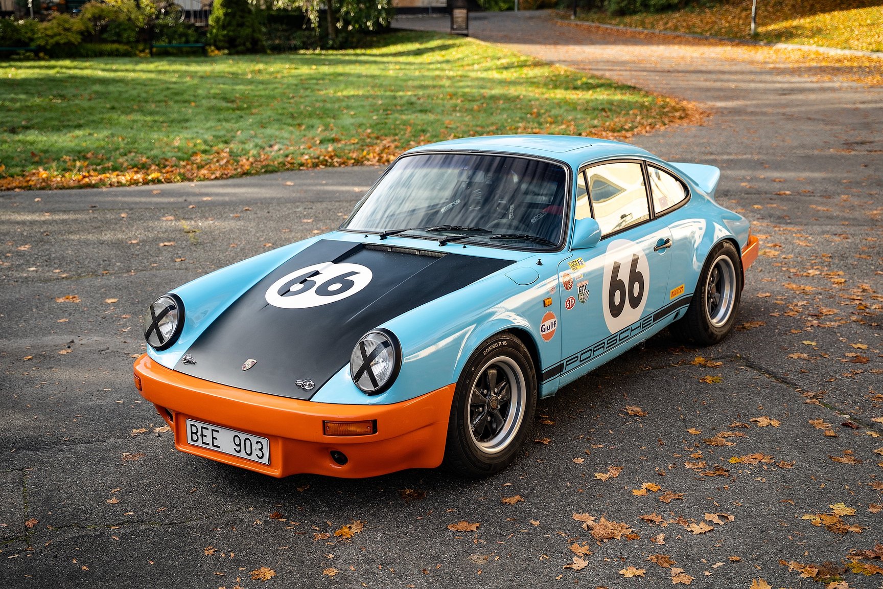 Exterior image of 1982 PORSCHE  911 SC
