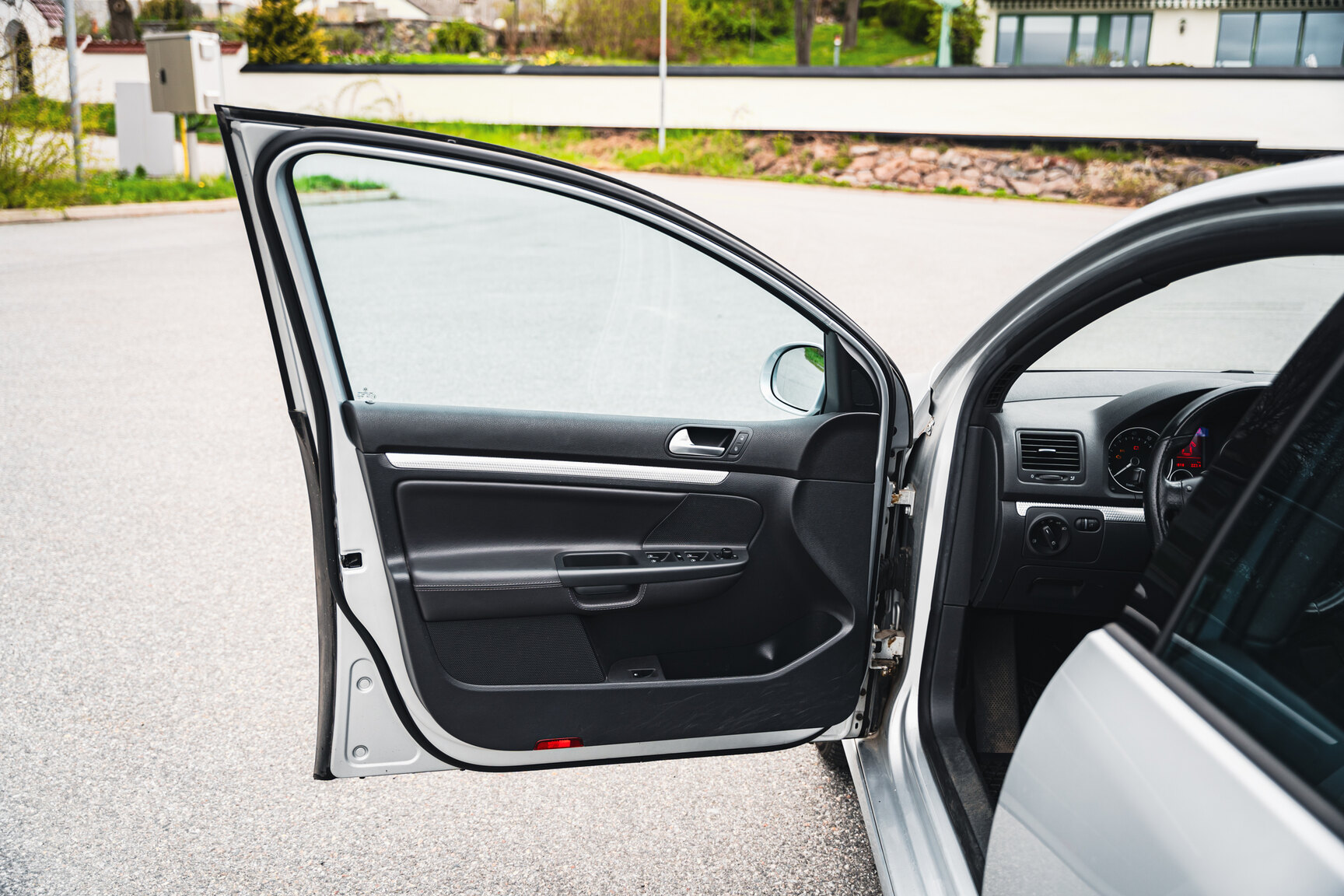 Innenraumfoto von 2007 Volkswagen Golf R32 (60)