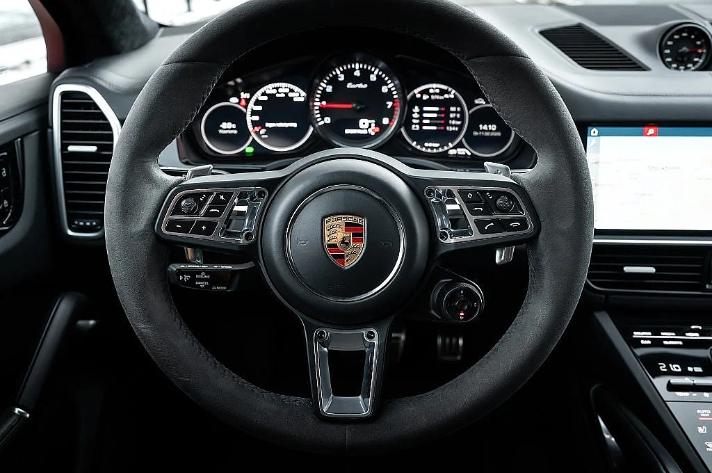 Bild von 2020 Porsche Cayenne (20)